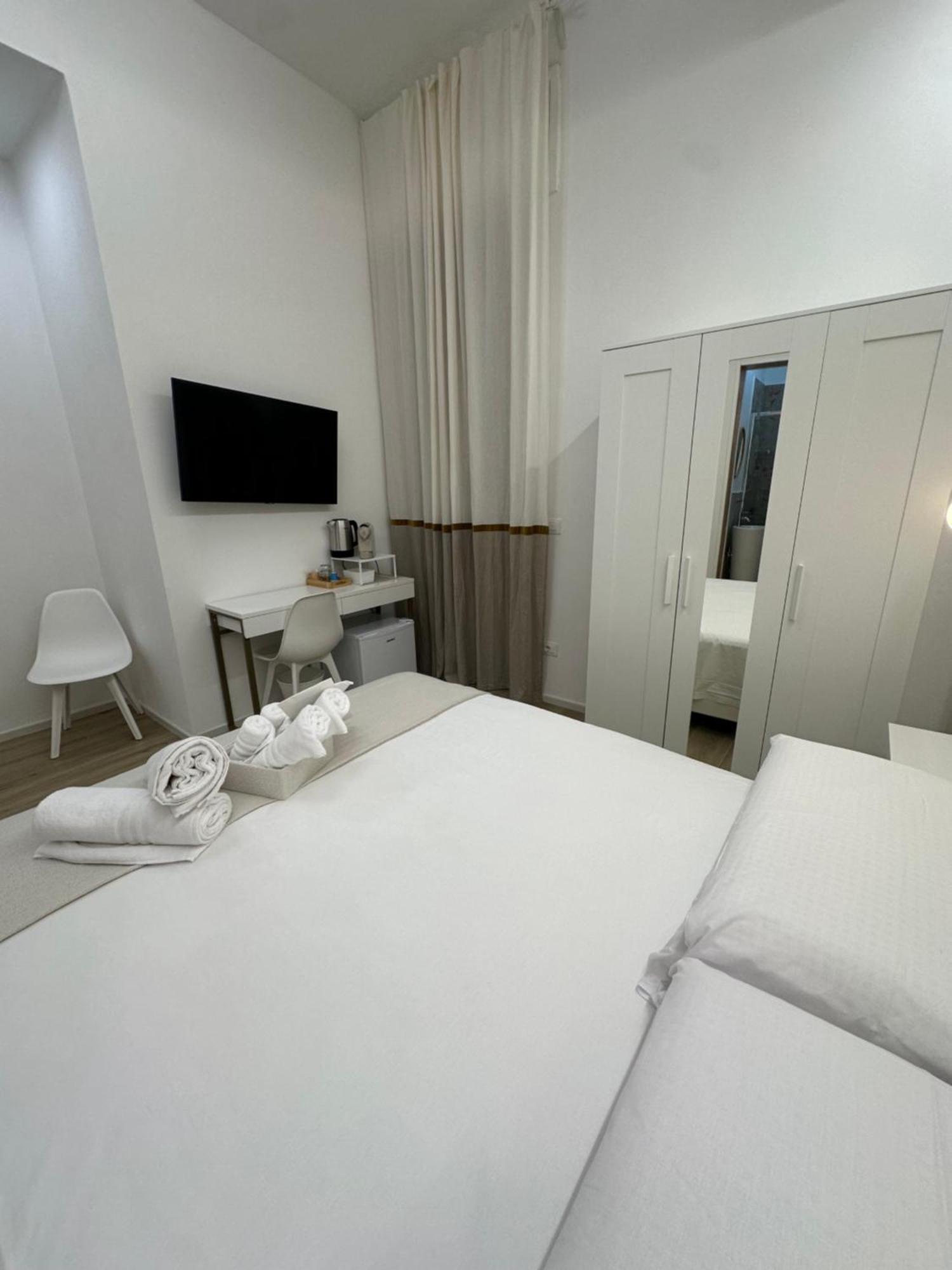 Center Rooms לה ספציה מראה חיצוני תמונה