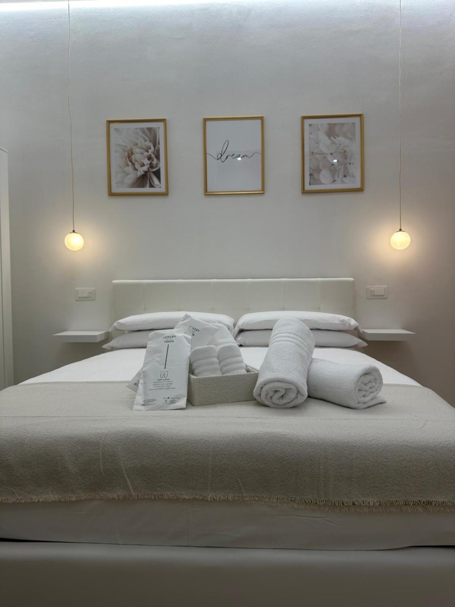 Center Rooms לה ספציה מראה חיצוני תמונה