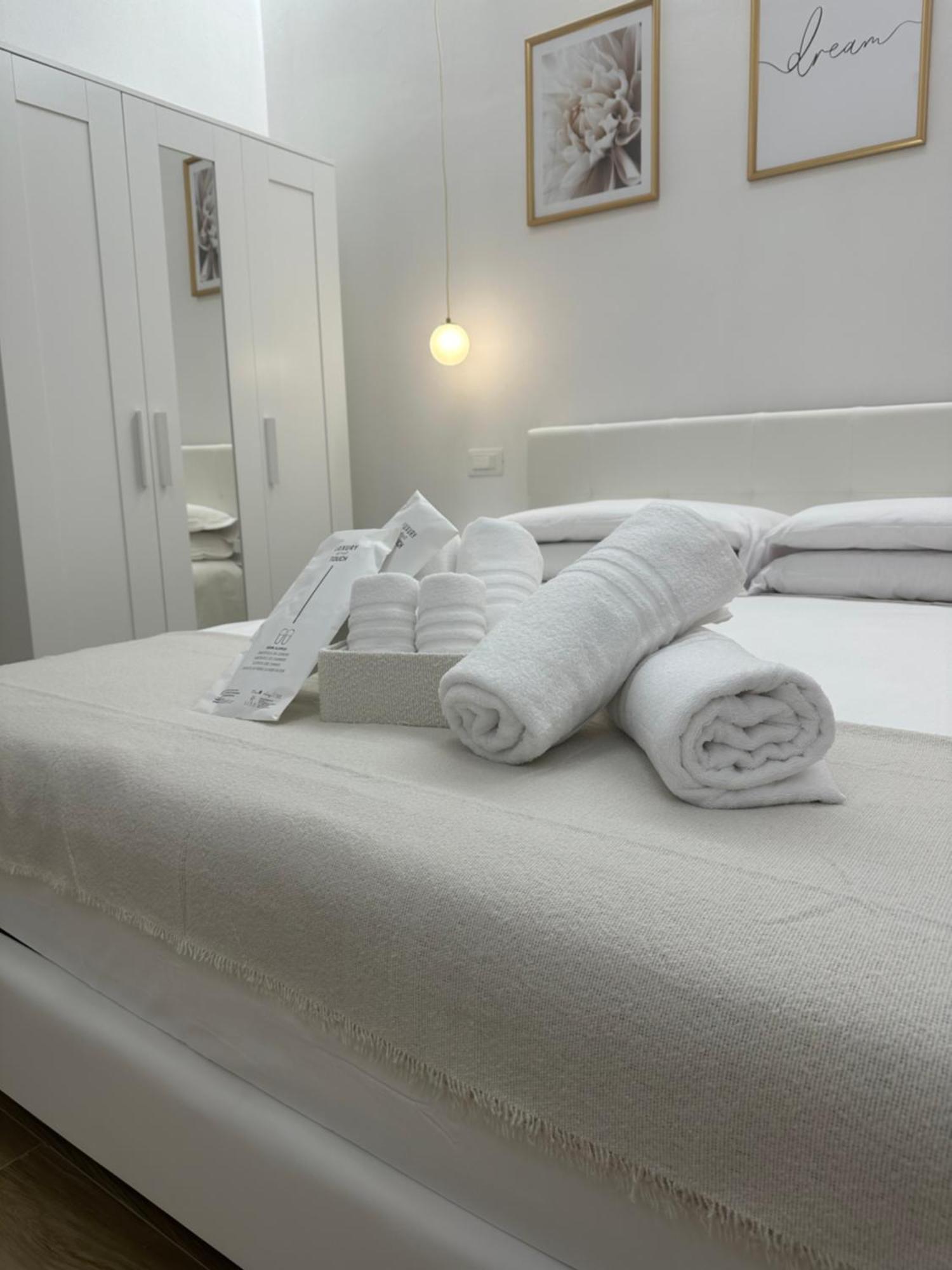 Center Rooms לה ספציה מראה חיצוני תמונה